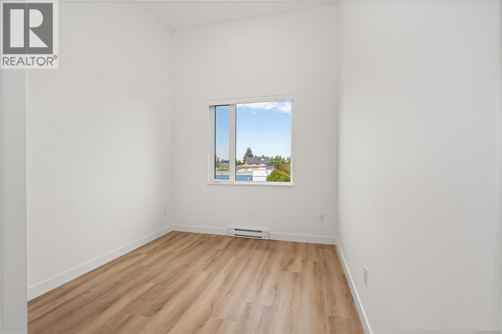 302 7181 Lantzville Rd Property Photo 10