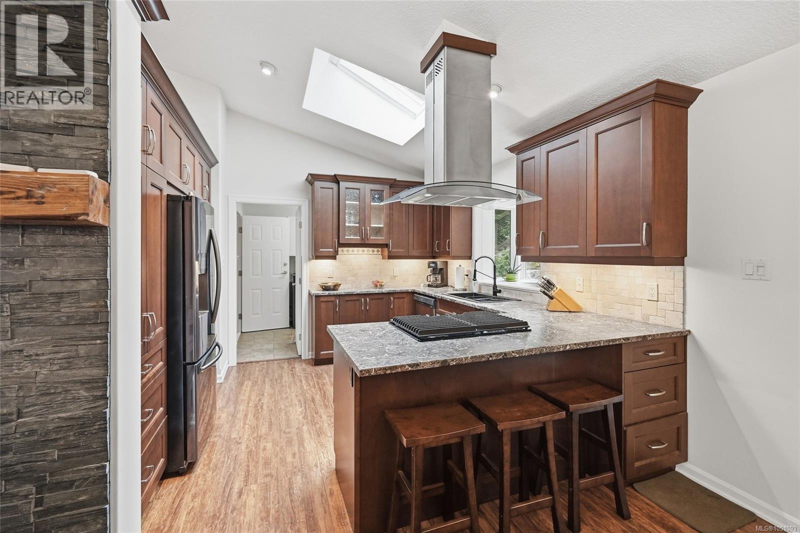 1580 Meadowood Way Property Photo 25