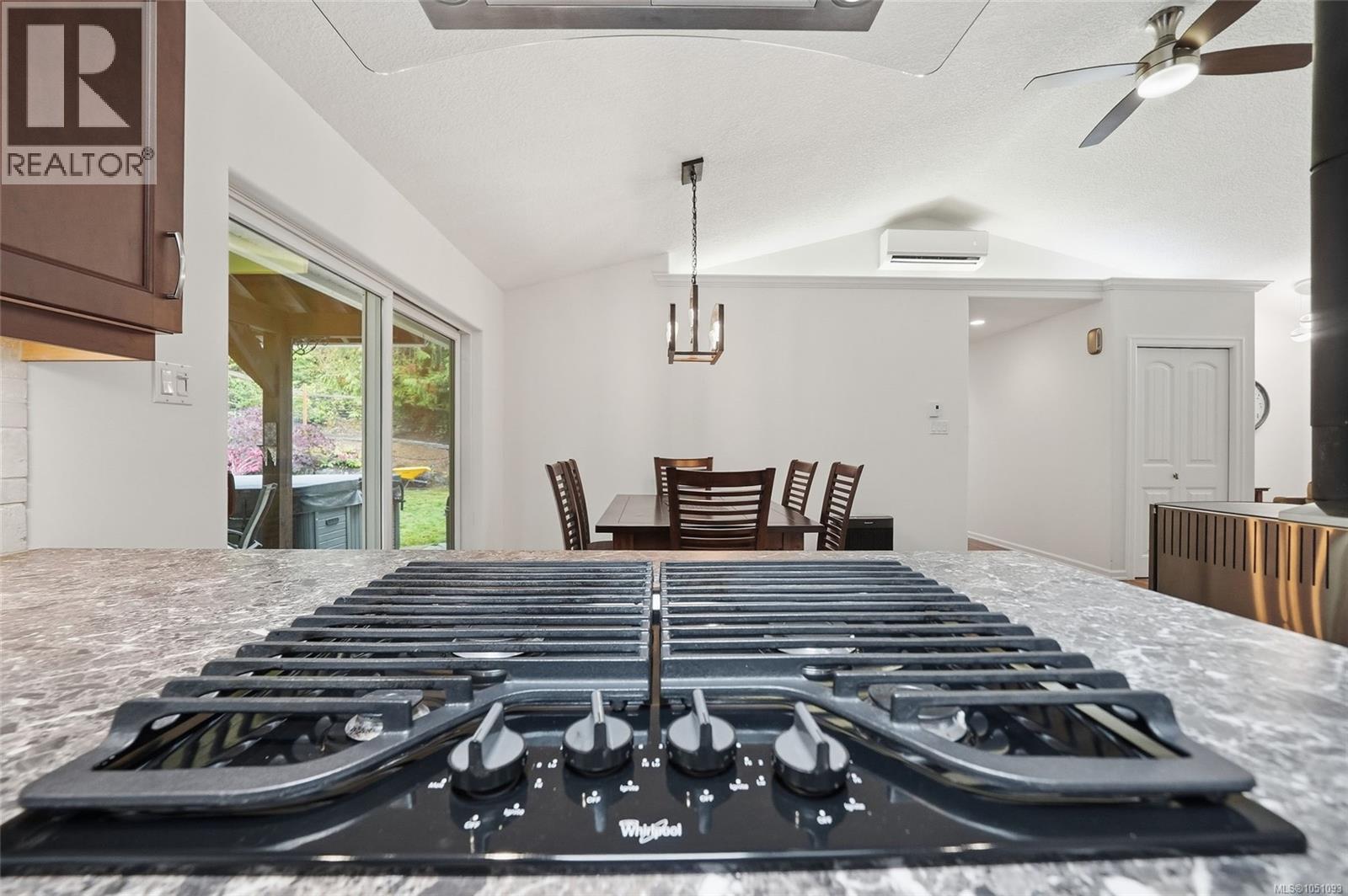 1580 Meadowood Way Property Photo 26