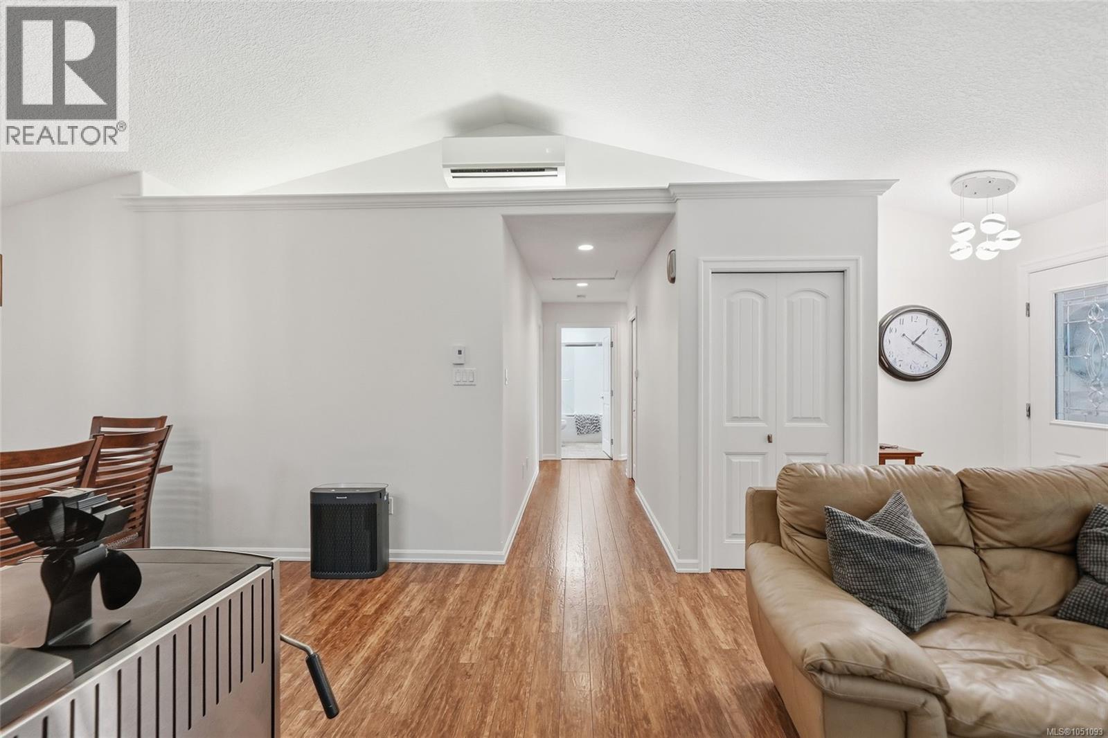 1580 Meadowood Way Property Photo 31