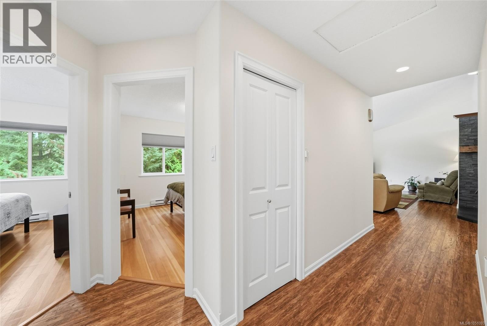 1580 Meadowood Way Property Photo 35
