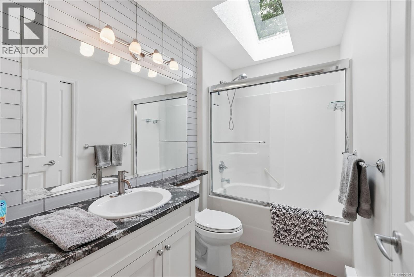 1580 Meadowood Way Property Photo 40