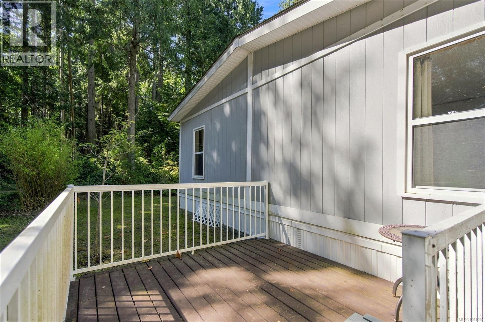 1115 Symons Cres Property Photo 33