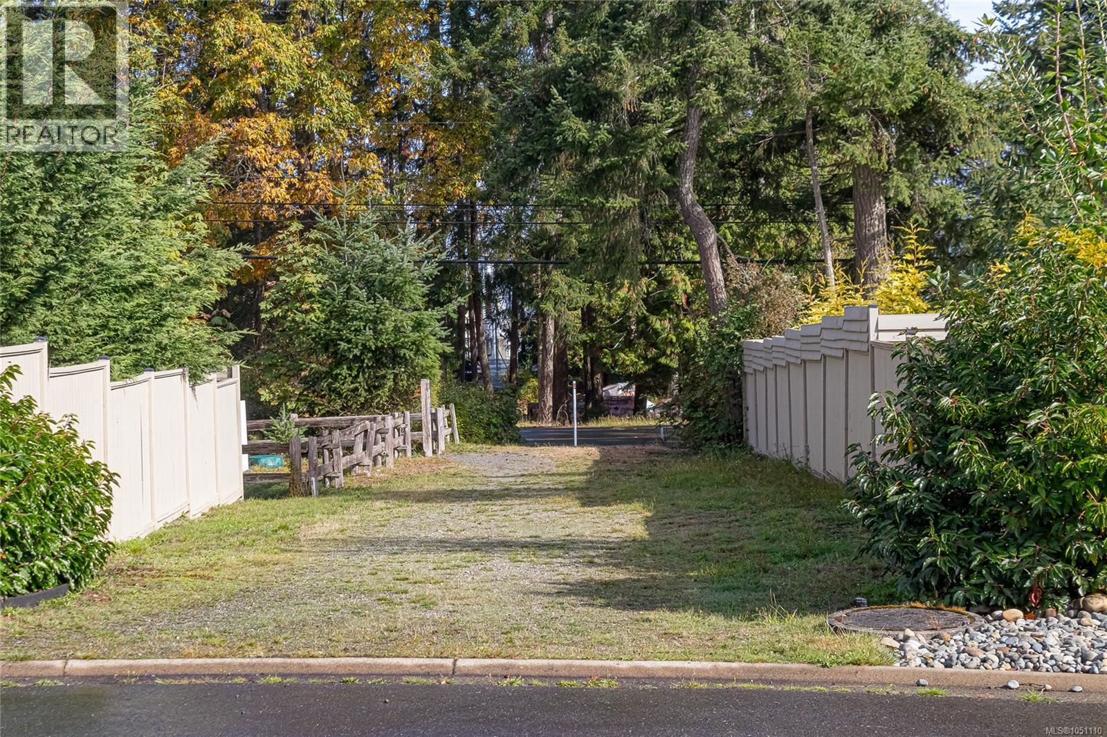 3800 Creekside Dr Property Photo 60