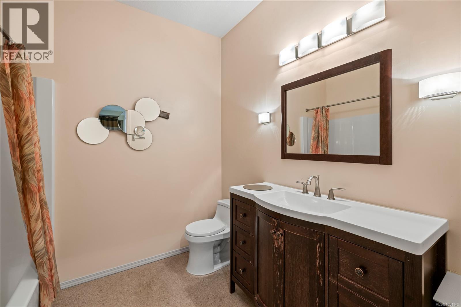 126 Ocean Walk Dr Property Photo 15