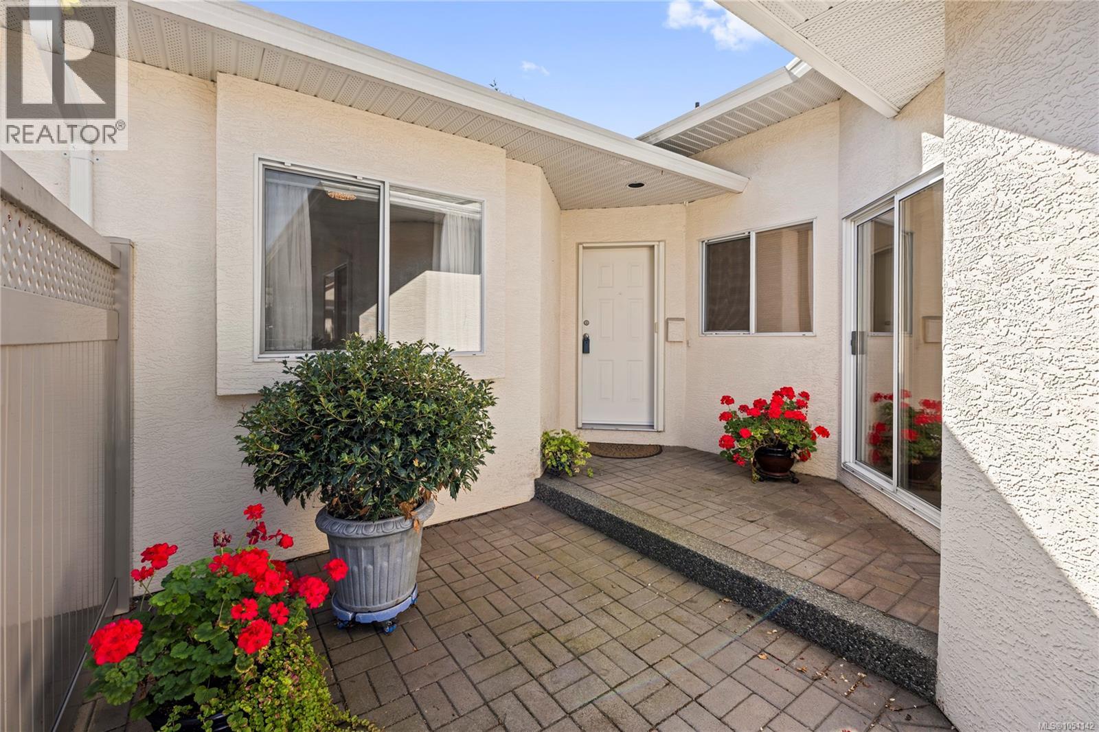 126 Ocean Walk Dr Property Photo 24