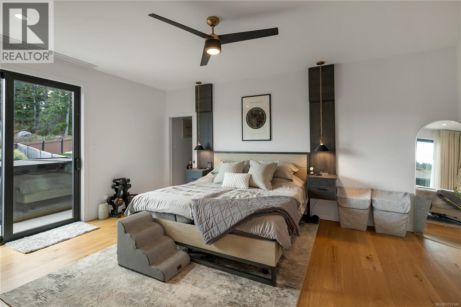 545 Nebraska Pl Property Photo 42