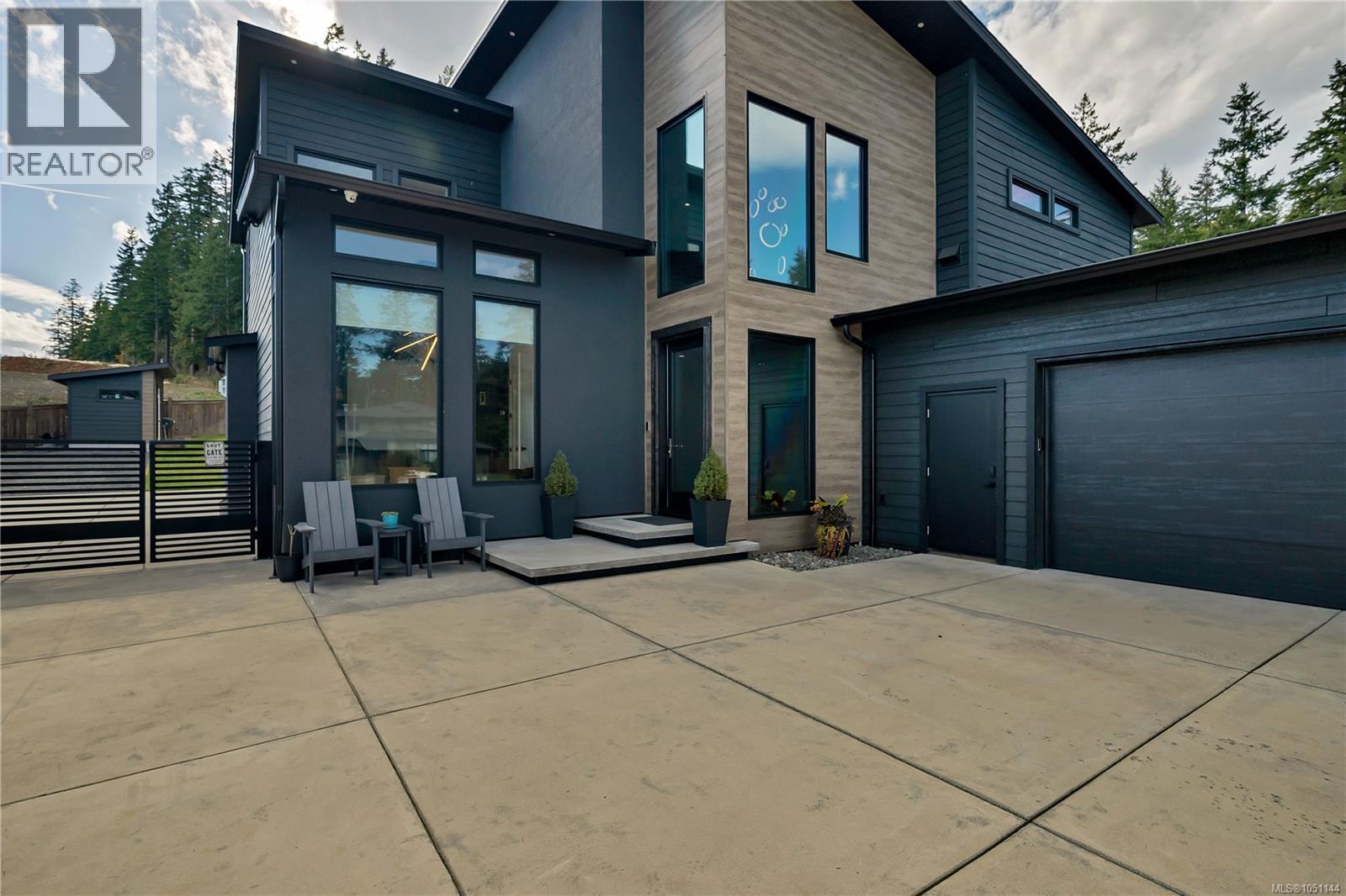 545 Nebraska Pl Property Photo 67