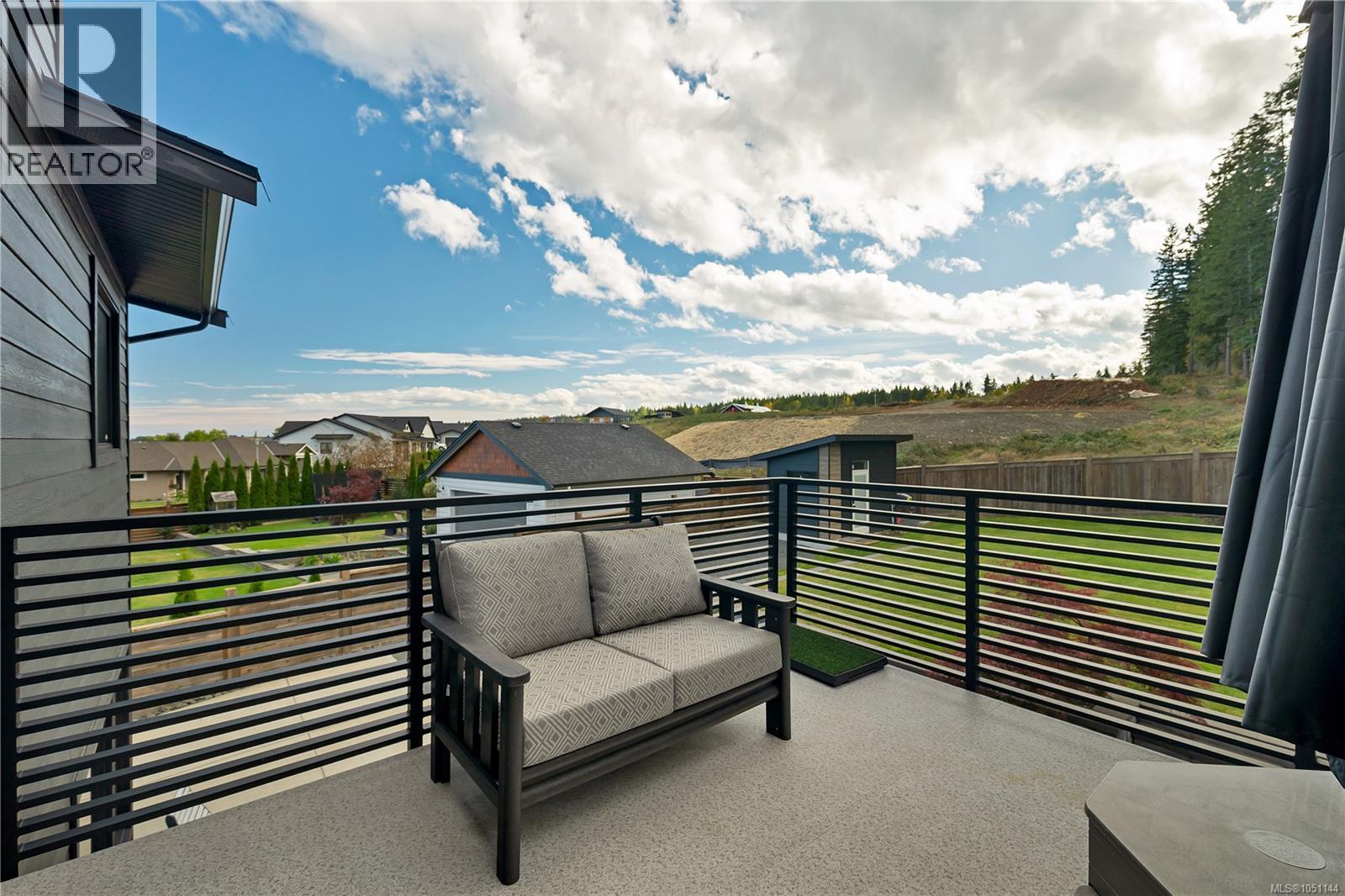 545 Nebraska Pl Property Photo 71