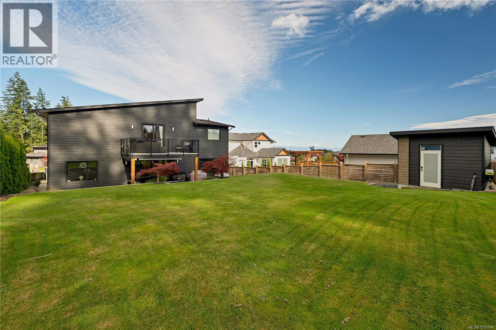 545 Nebraska Pl Property Photo 81