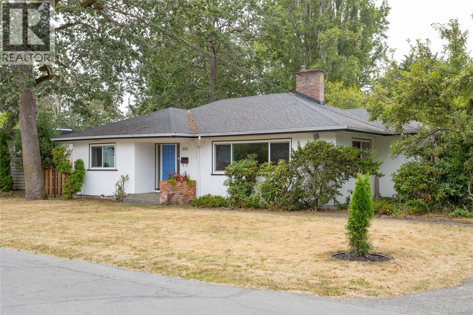 3830 Palo Alto St Property Photo 1
