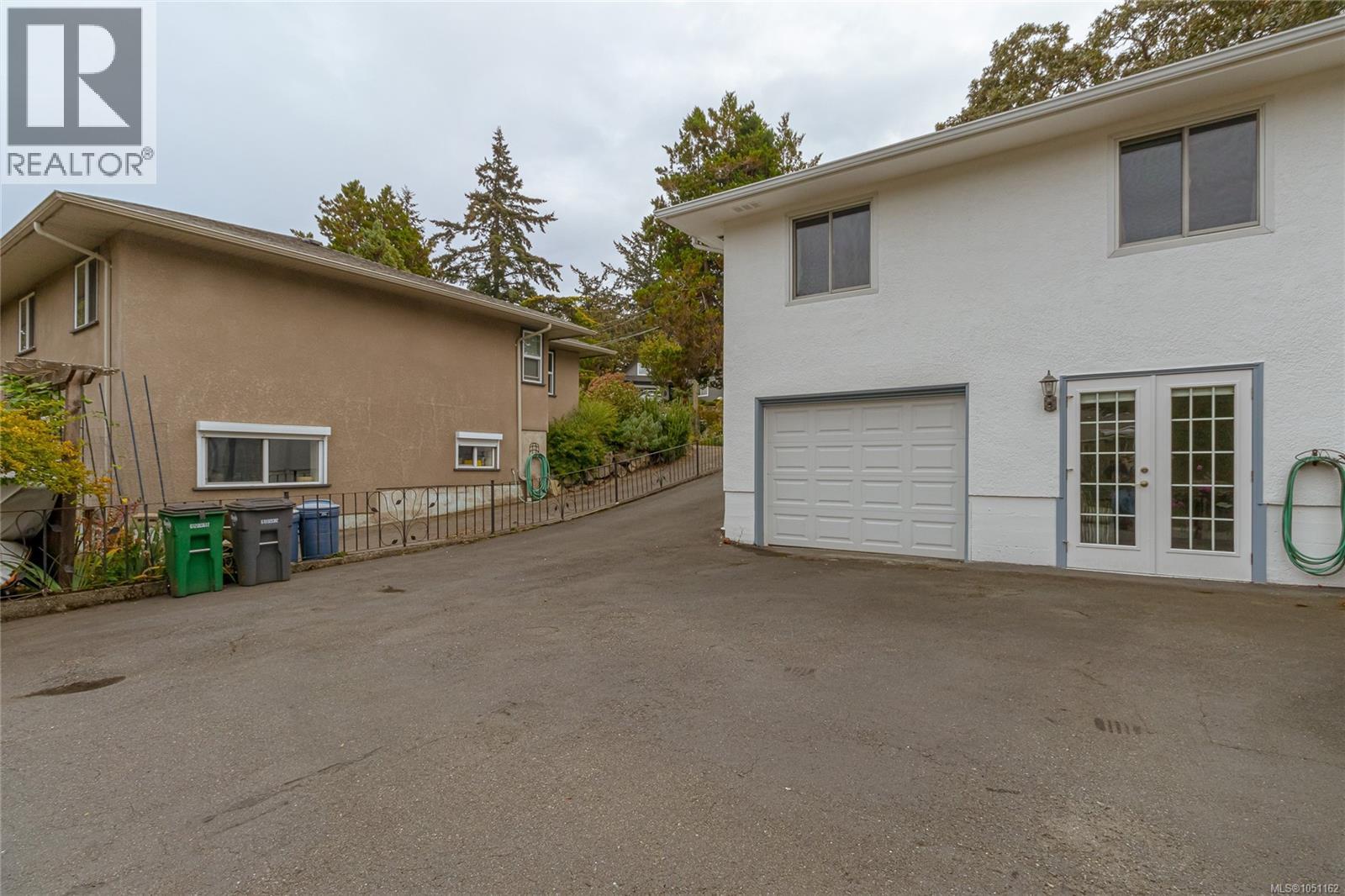 1280 Tracksell Ave Property Photo 34