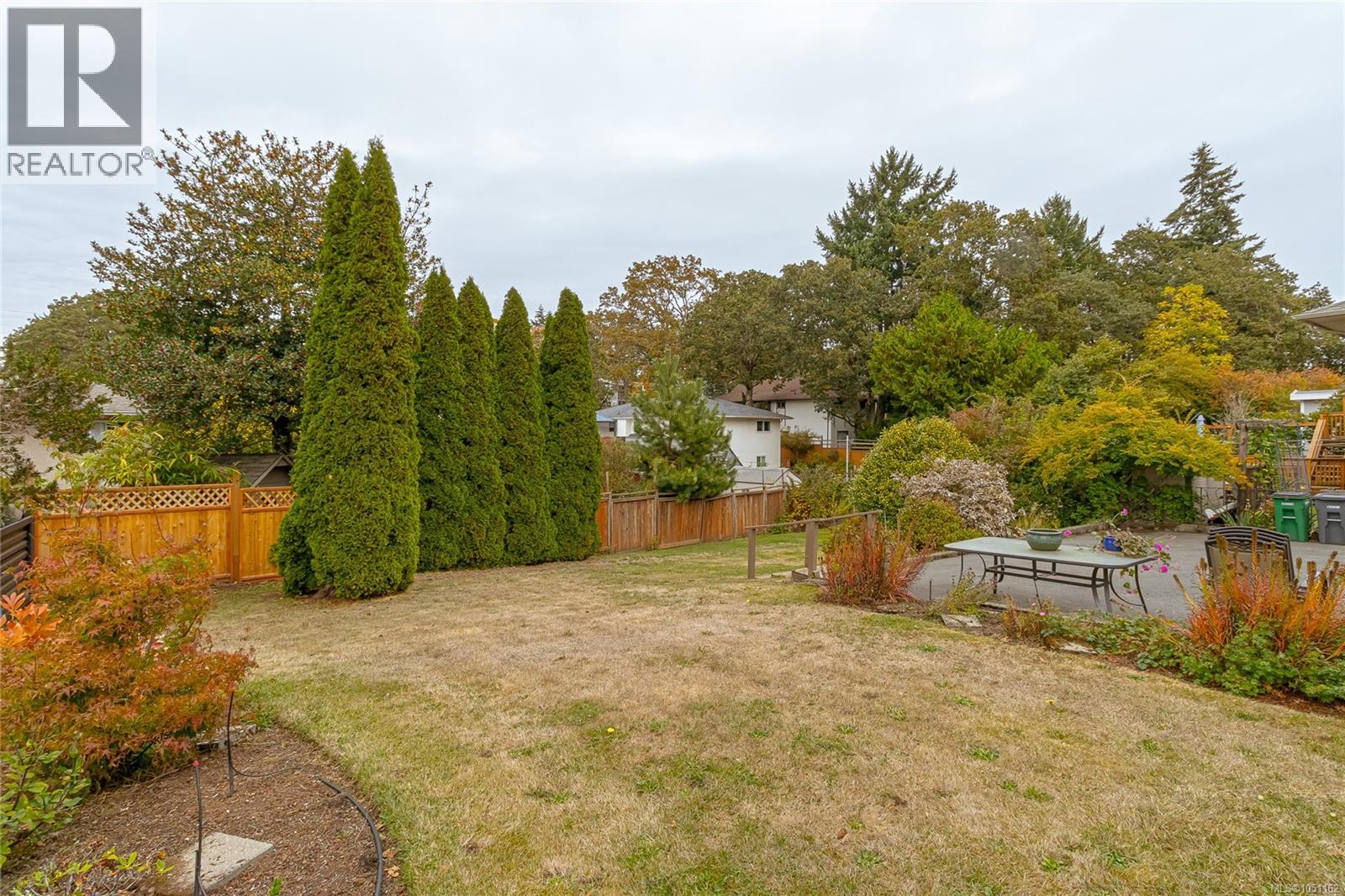 1280 Tracksell Ave Property Photo 36