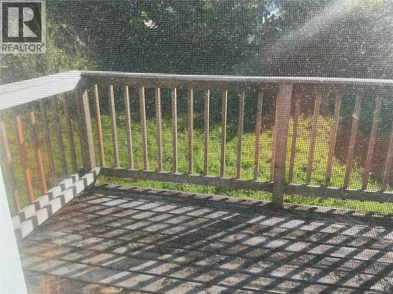 131 Cedar St Property Photo 12