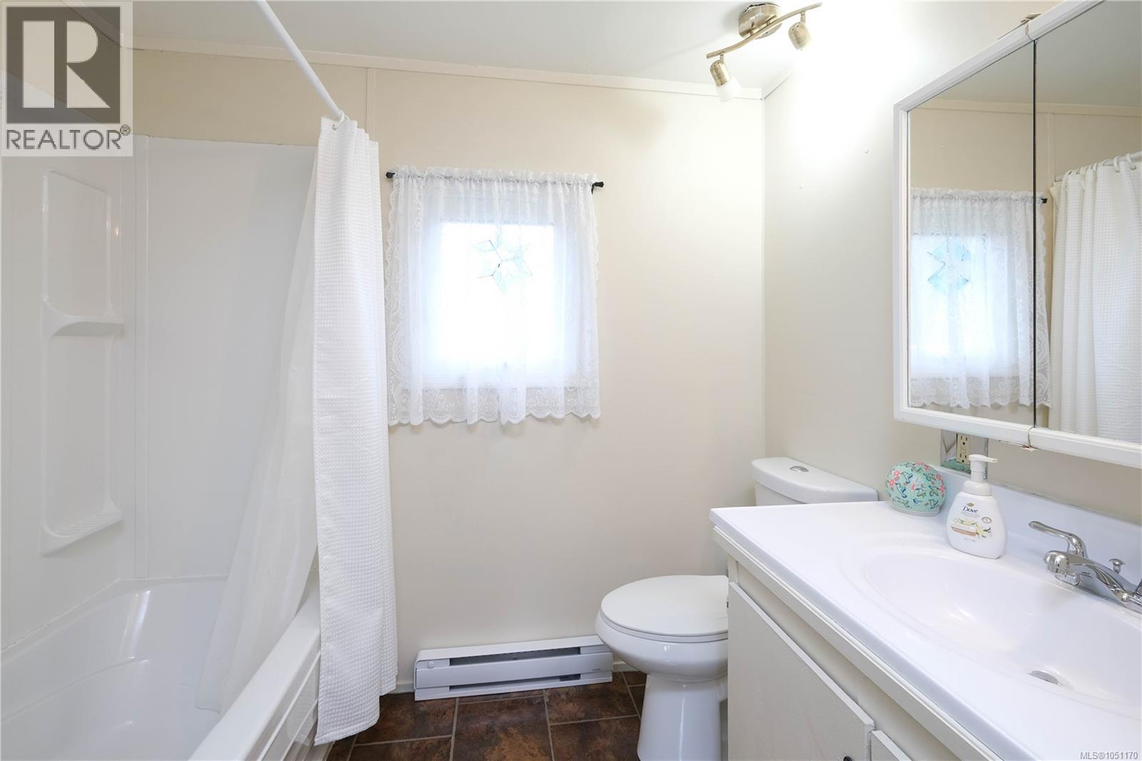 2129 Rama Rd Property Photo 9