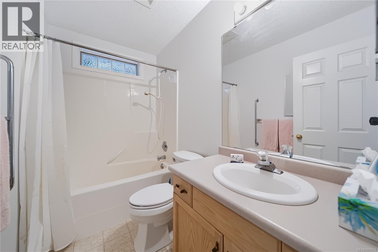 3931 Excalibur St Property Photo 16