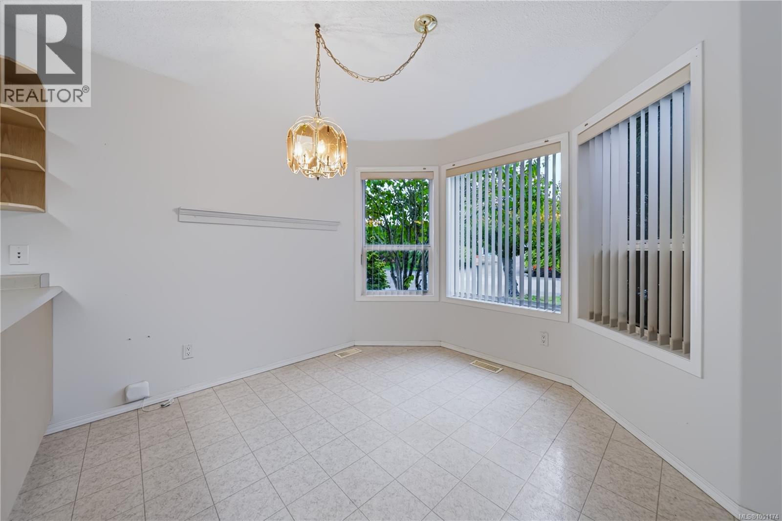 3931 Excalibur St Property Photo 20