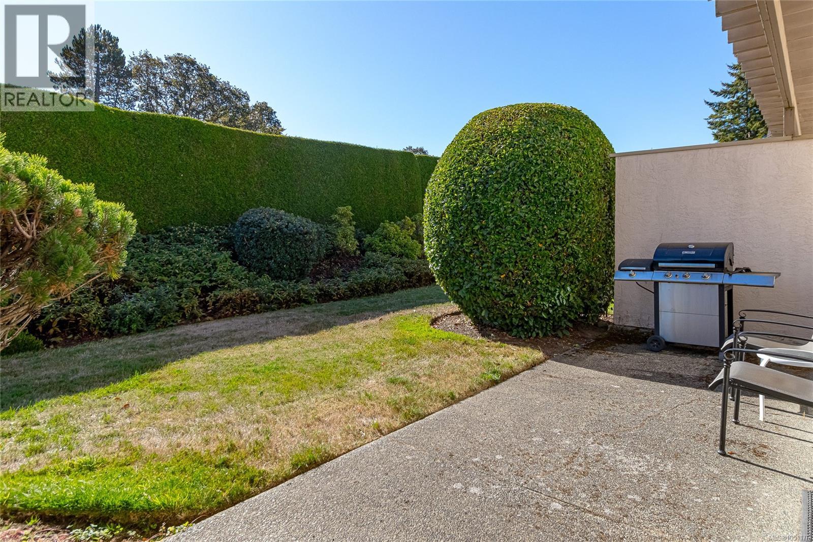 13 4318 Emily Carr Dr Property Photo 26