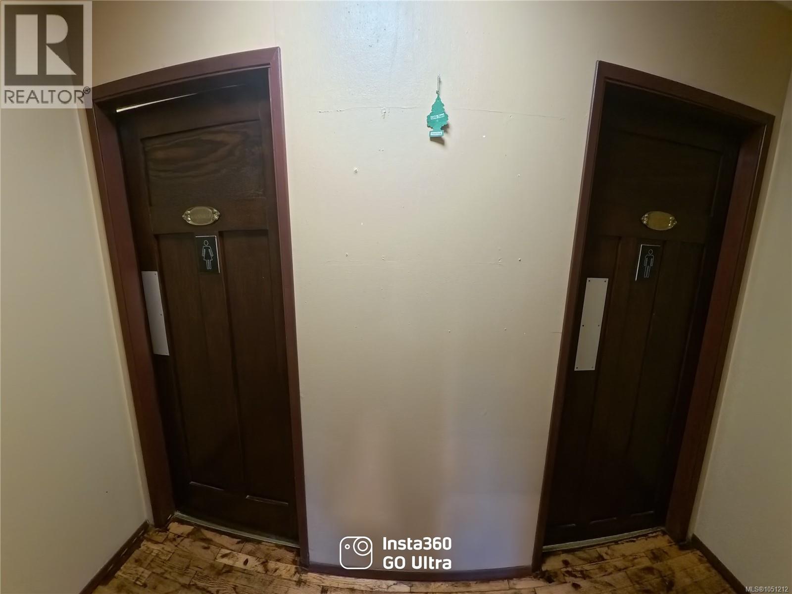 8405 Byng Rd Property Photo 7