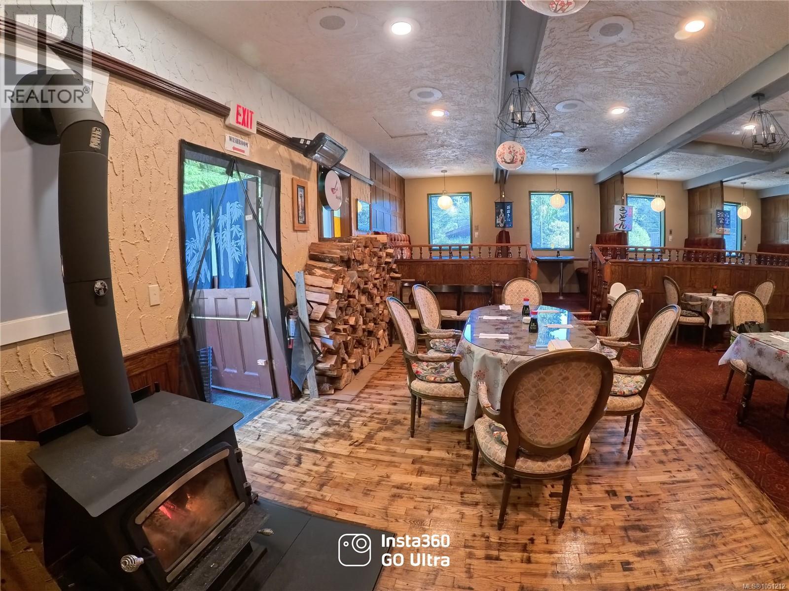8405 Byng Rd Property Photo 12