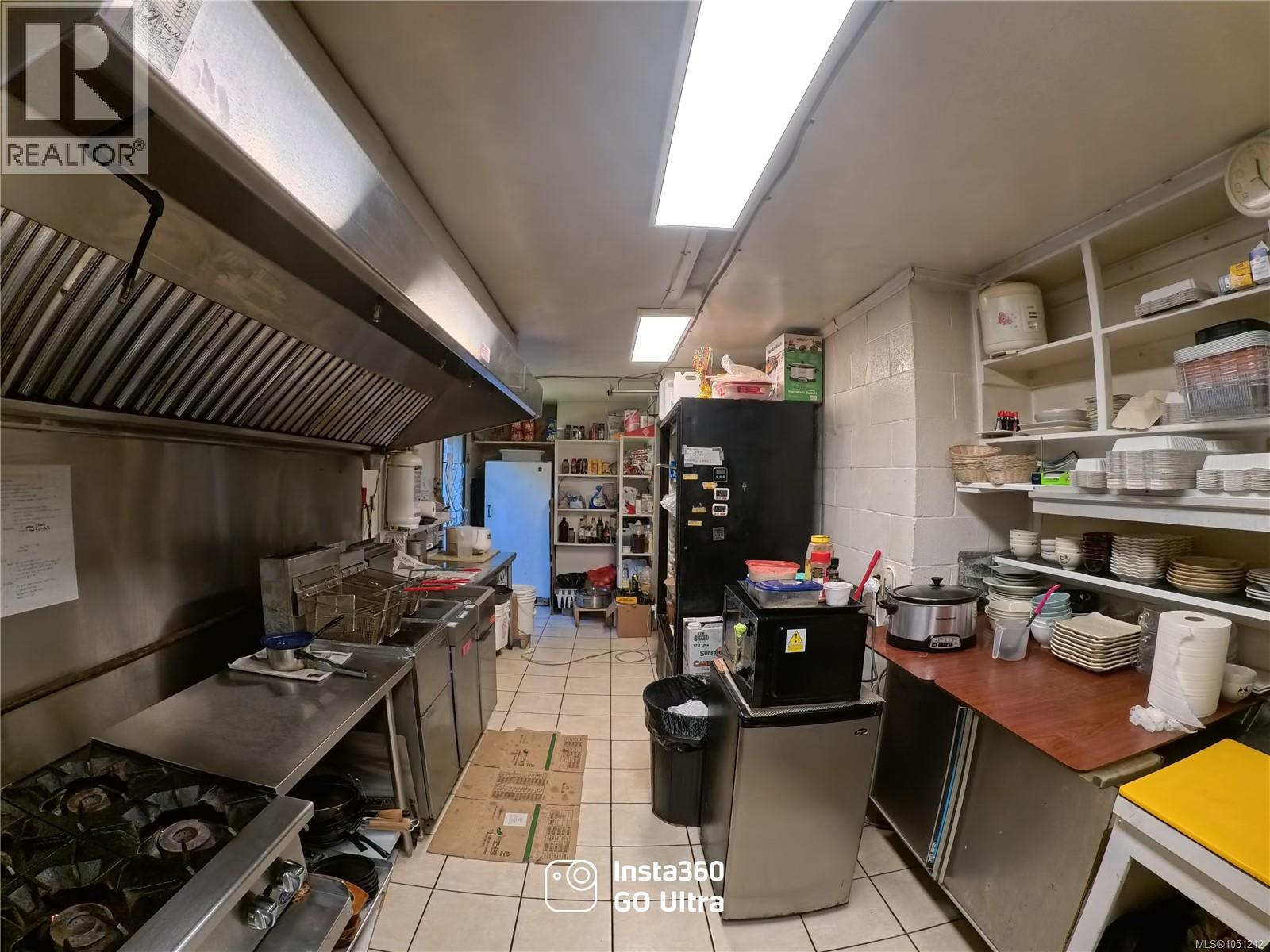 8405 Byng Rd Property Photo 16