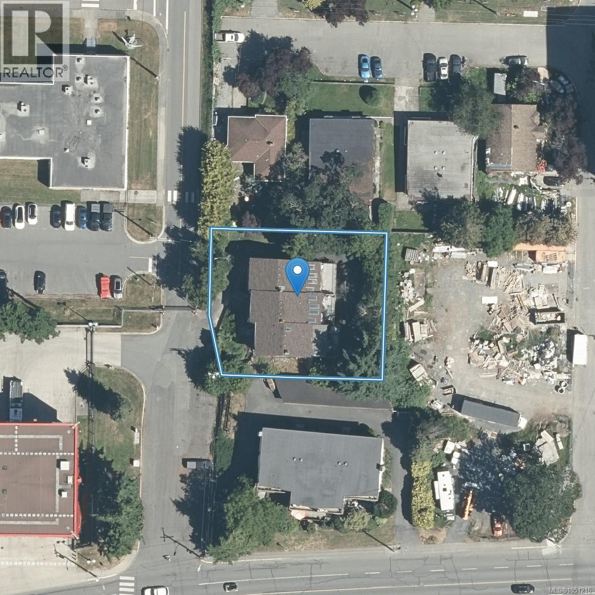 615 Sturdee St Property Photo 38