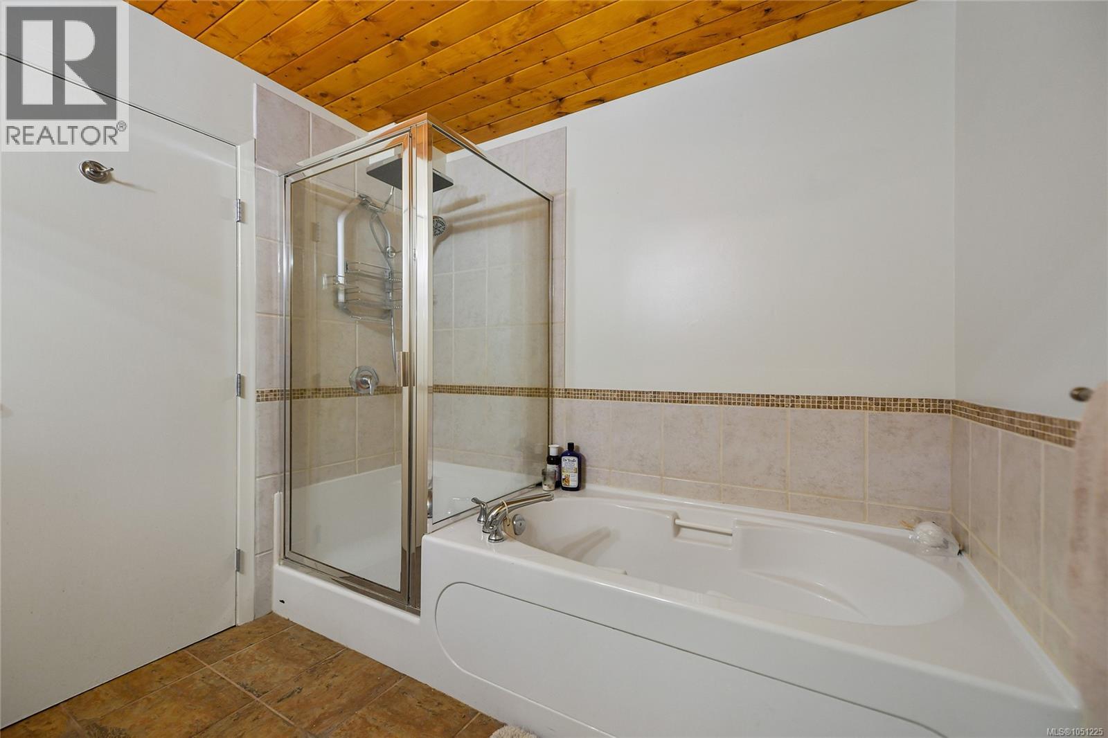 405 829 Goldstream Ave Property Photo 28