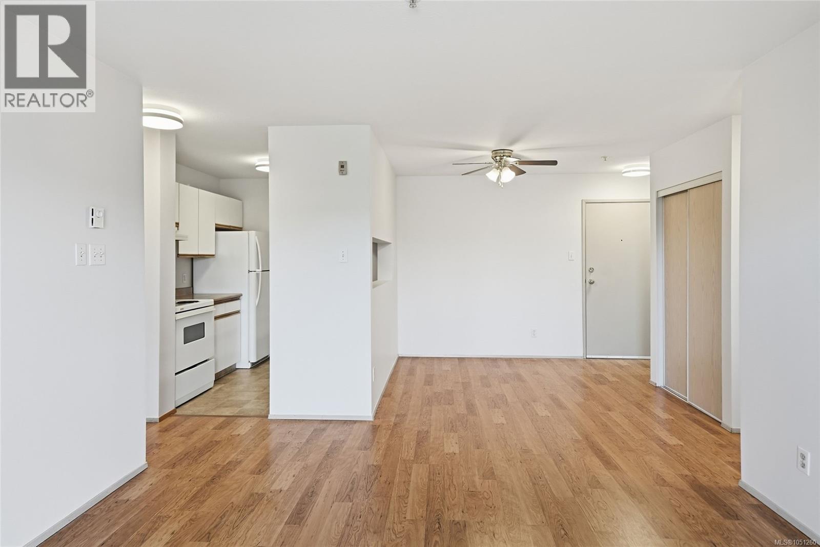 205 4971 Songbird Pl Property Photo 8