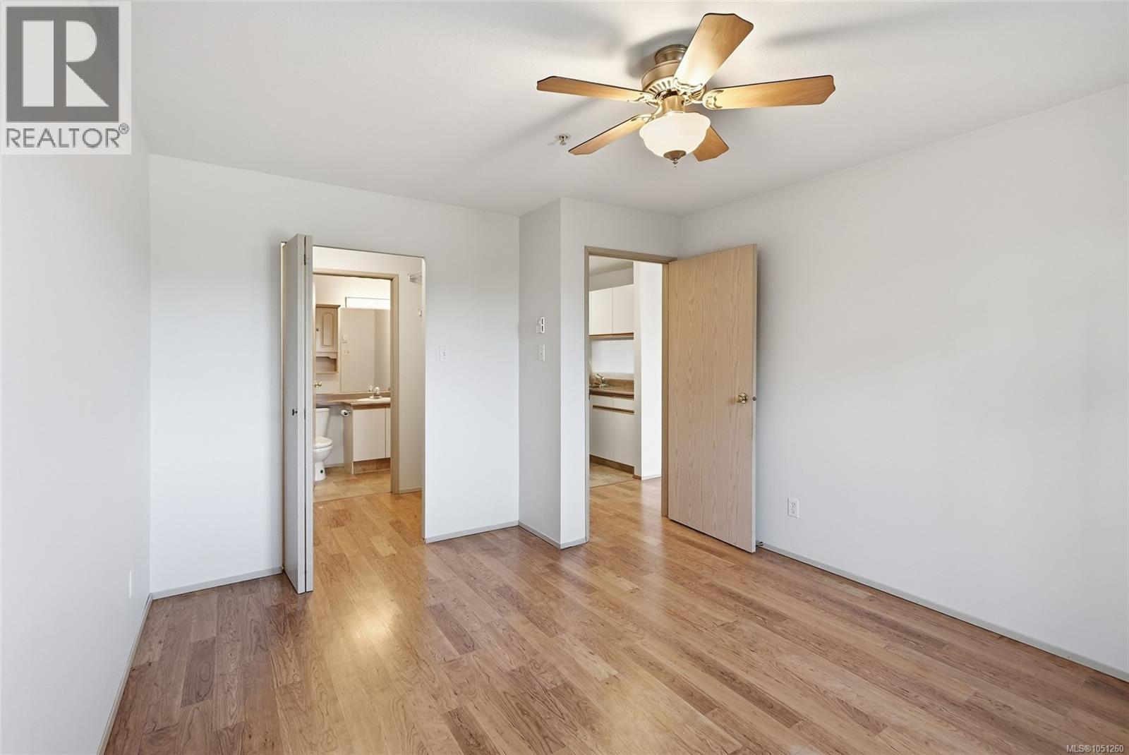 205 4971 Songbird Pl Property Photo 19