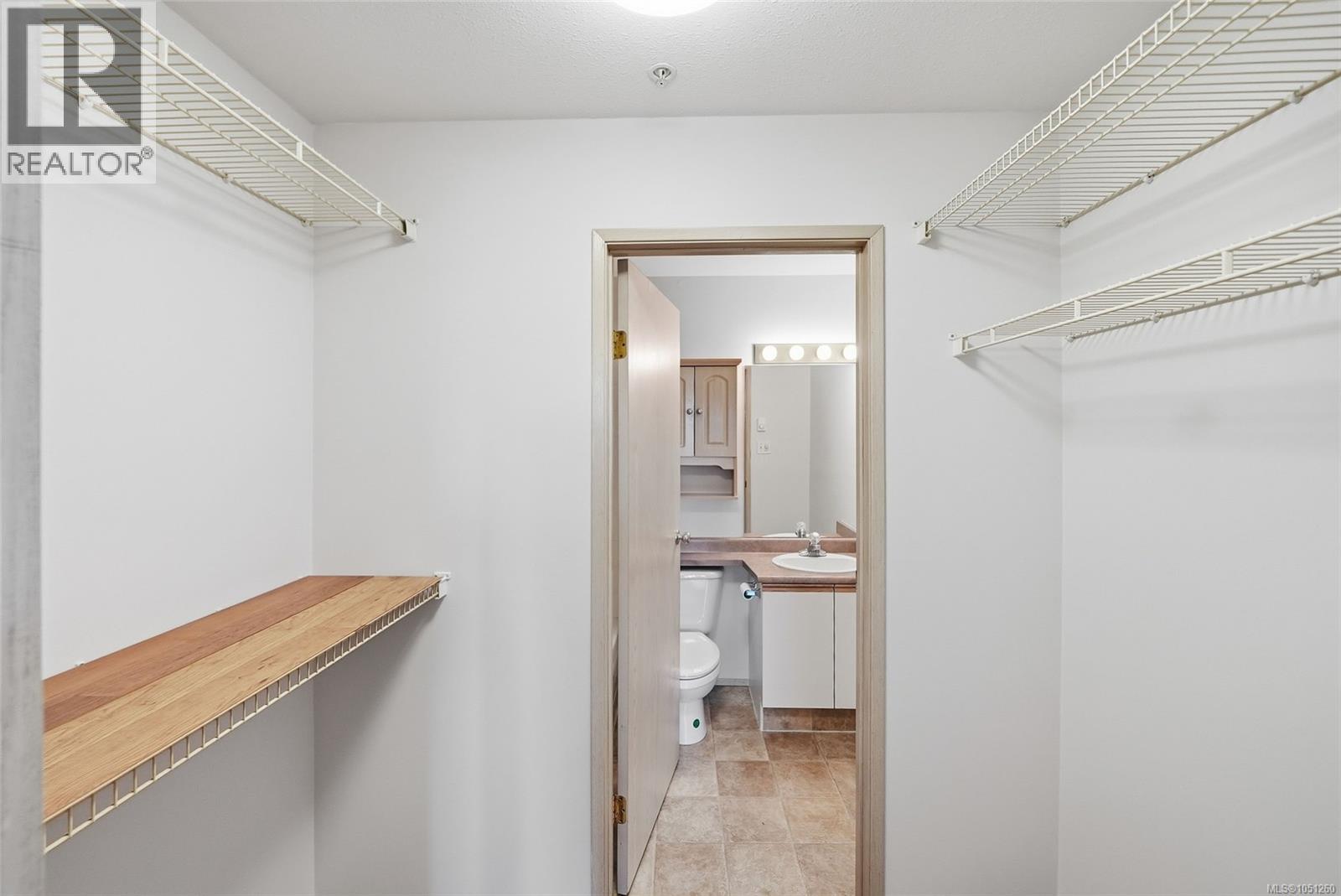 205 4971 Songbird Pl Property Photo 21