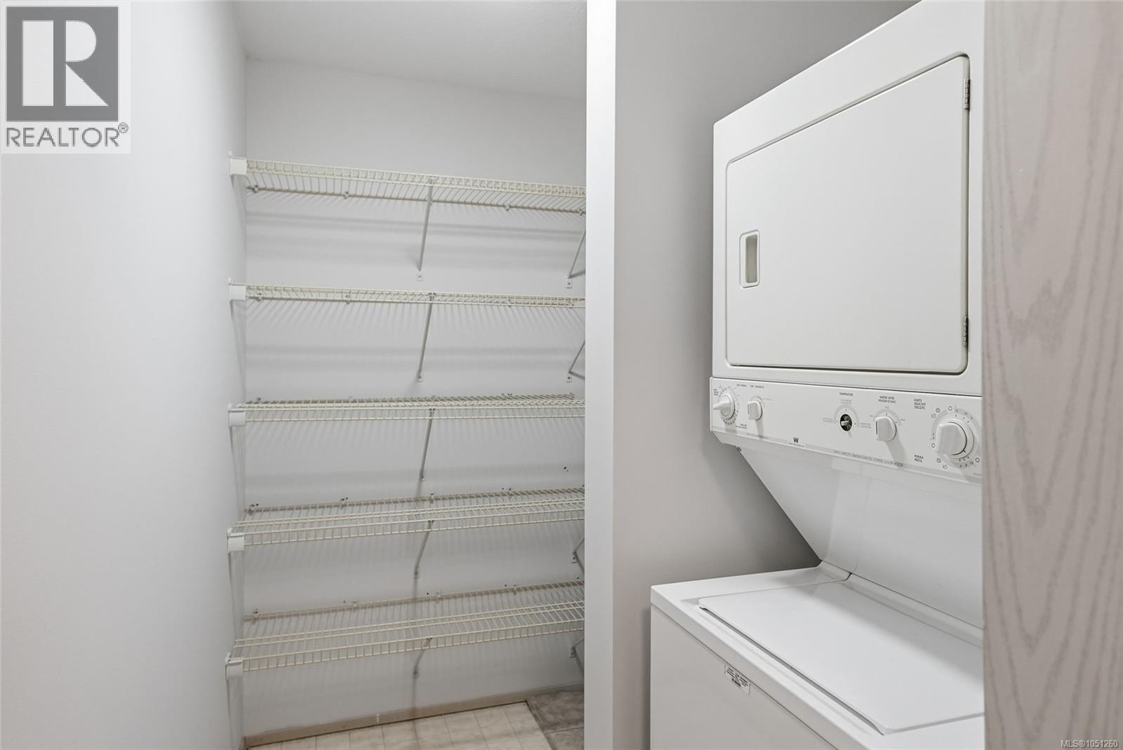205 4971 Songbird Pl Property Photo 30