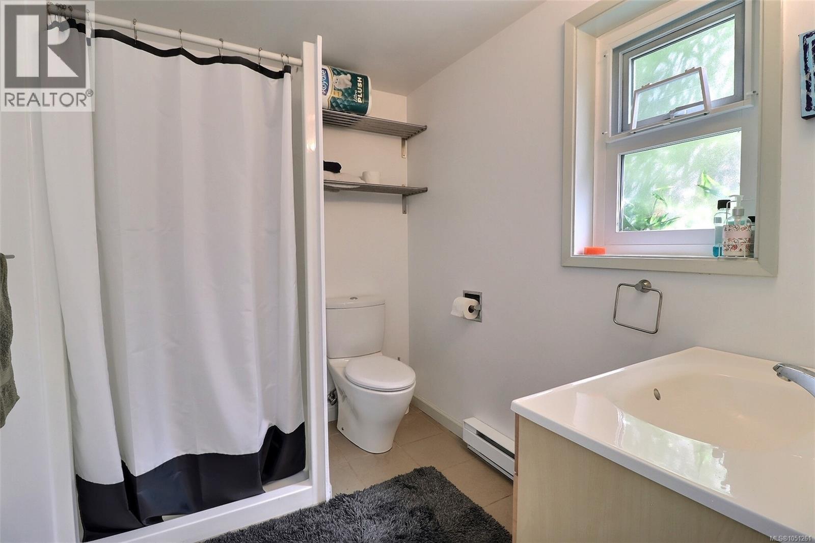 2128 Calais Rd Property Photo 13