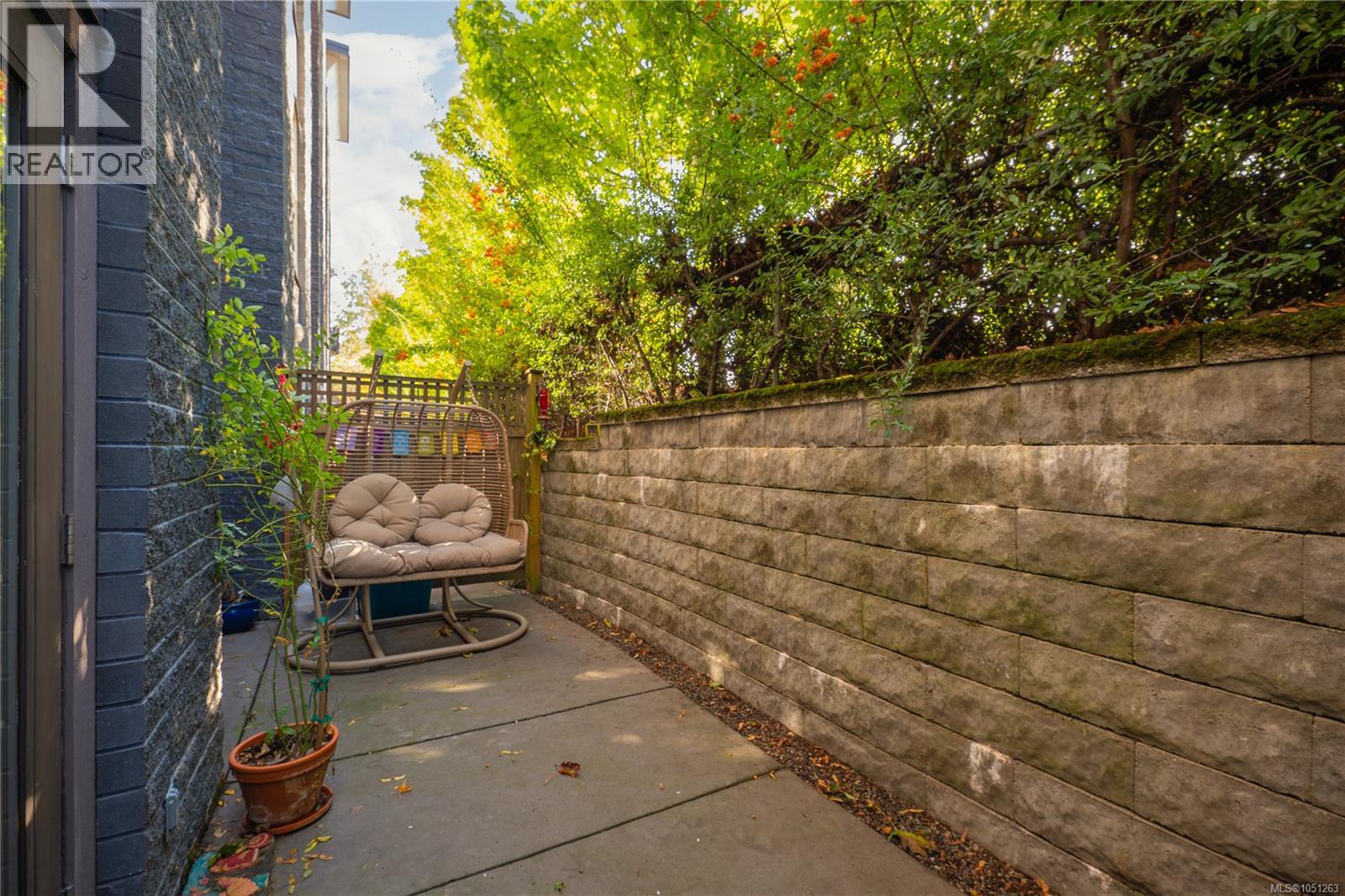 115 555 Franklyn St Property Photo 33