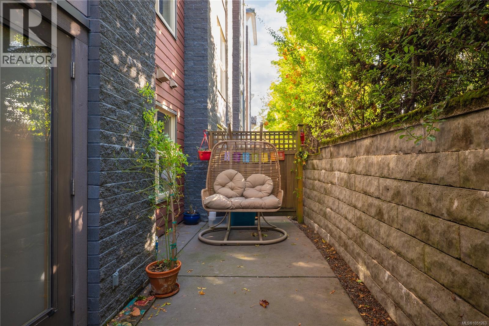 115 555 Franklyn St Property Photo 34