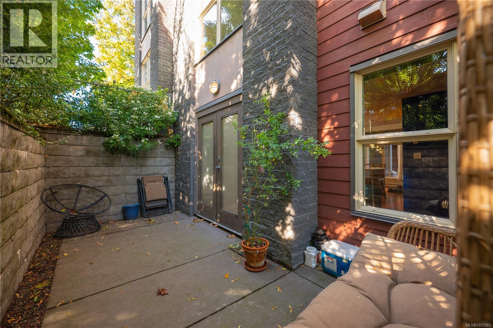 115 555 Franklyn St Property Photo 35
