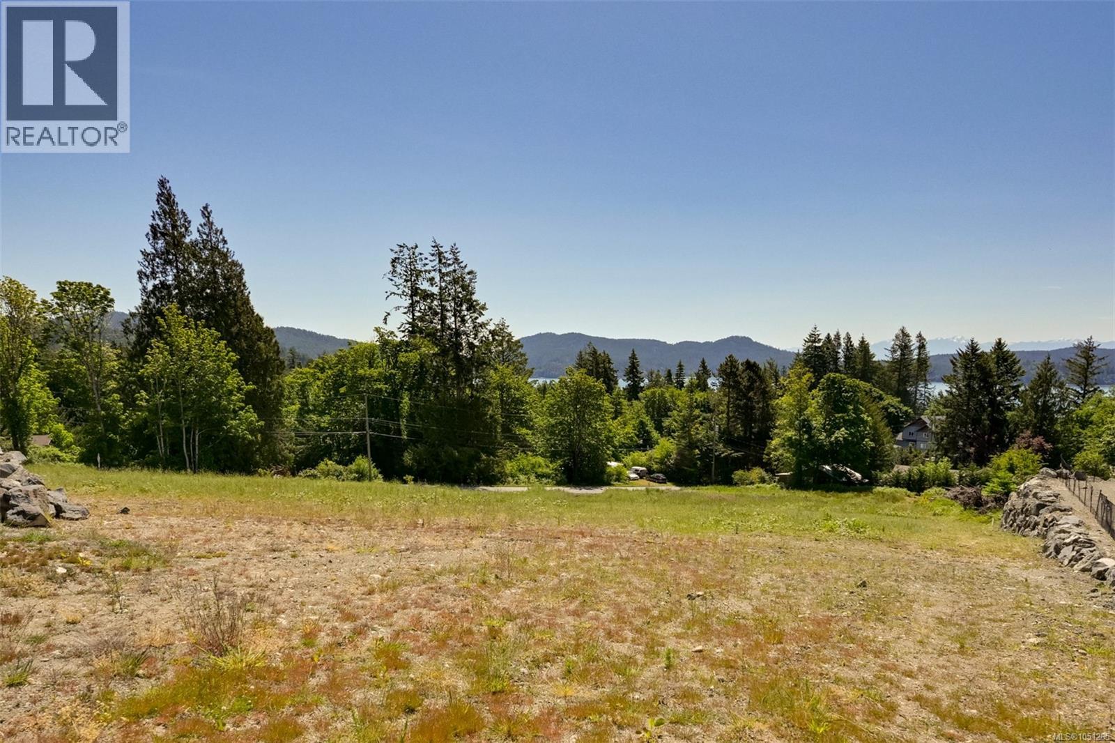2080 Harbourview Rd Property Photo 17