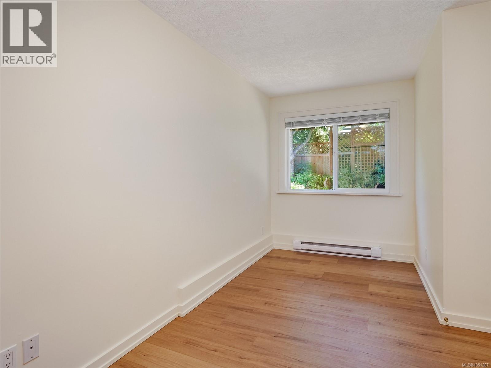 1040 Alston St Property Photo 19