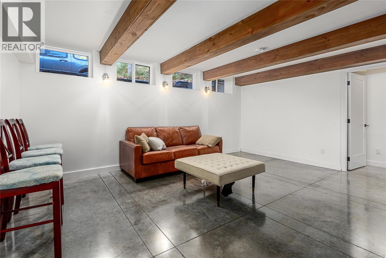111 Horbury Rd Property Photo 34