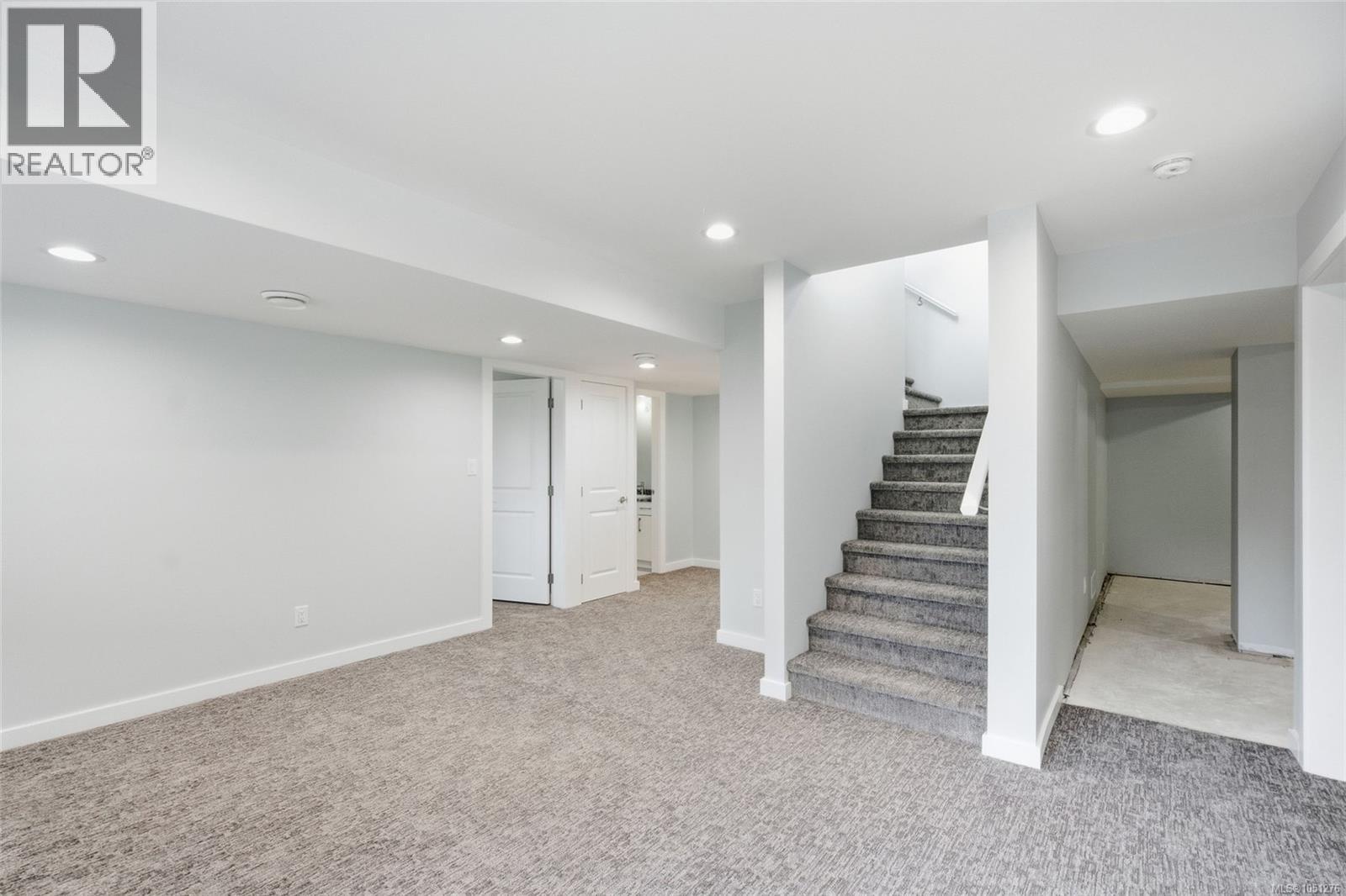 124 Ray Knight Dr Property Photo 25