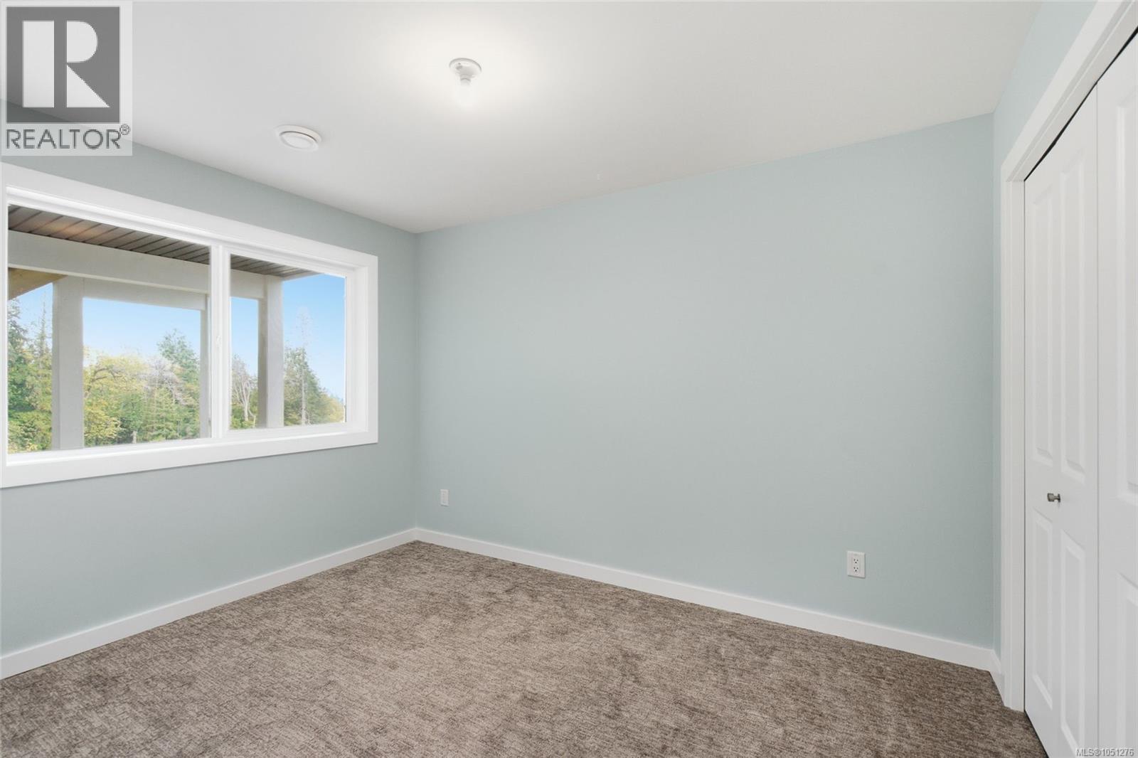 124 Ray Knight Dr Property Photo 28