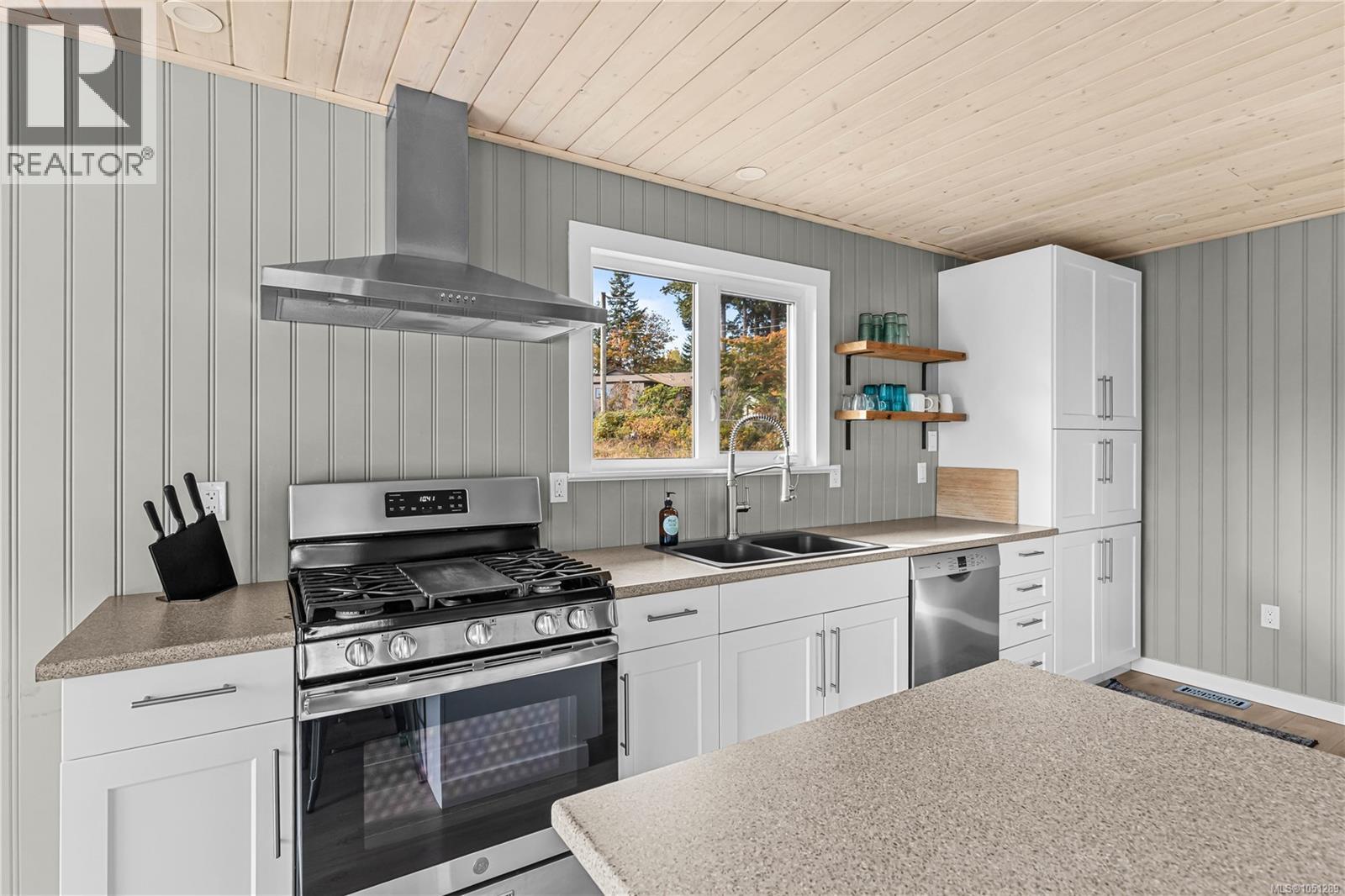 325 Twillingate Rd Property Photo 12
