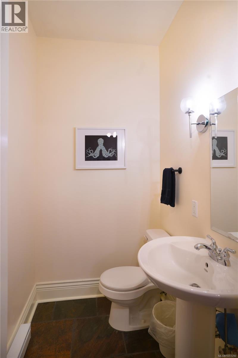 29 107 Atkins Rd Property Photo 11