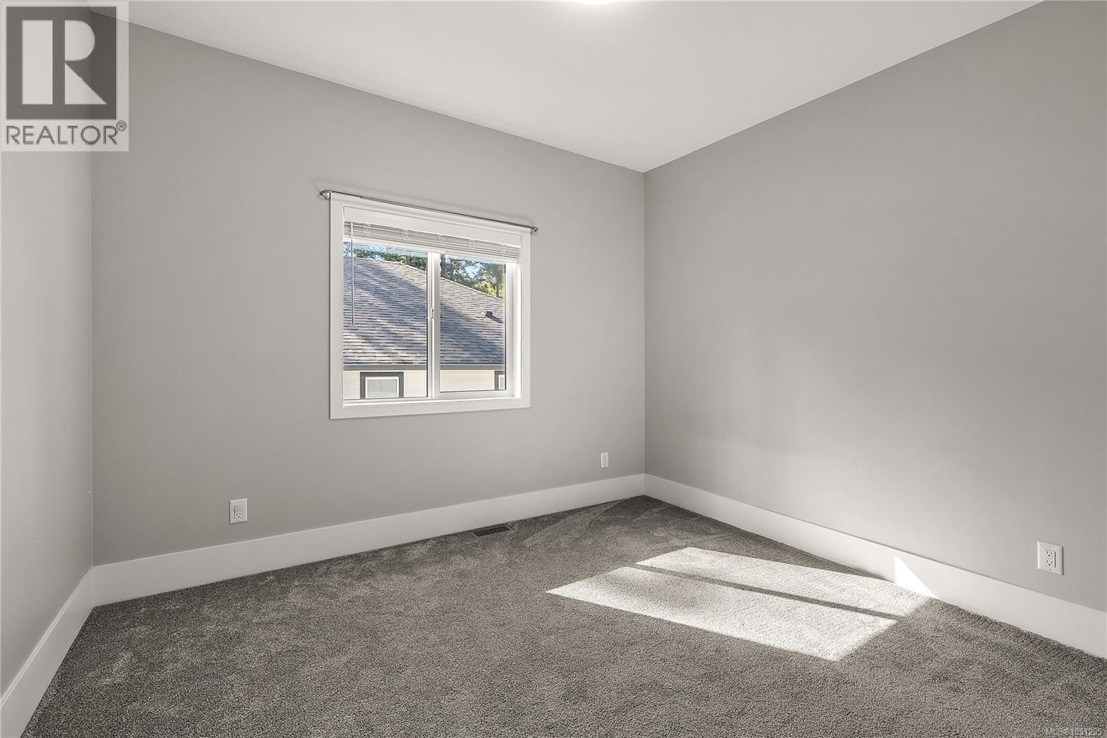 649 Frederic Rd Property Photo 19
