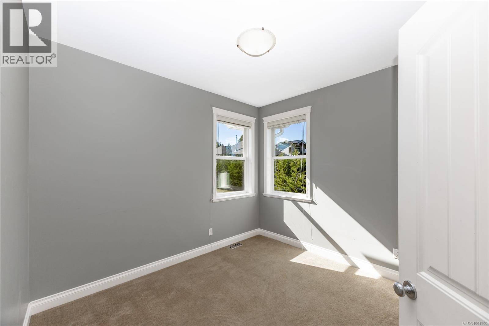 696 Pacific Heights Lane Property Photo 42
