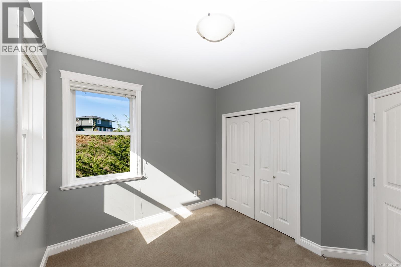 696 Pacific Heights Lane Property Photo 43