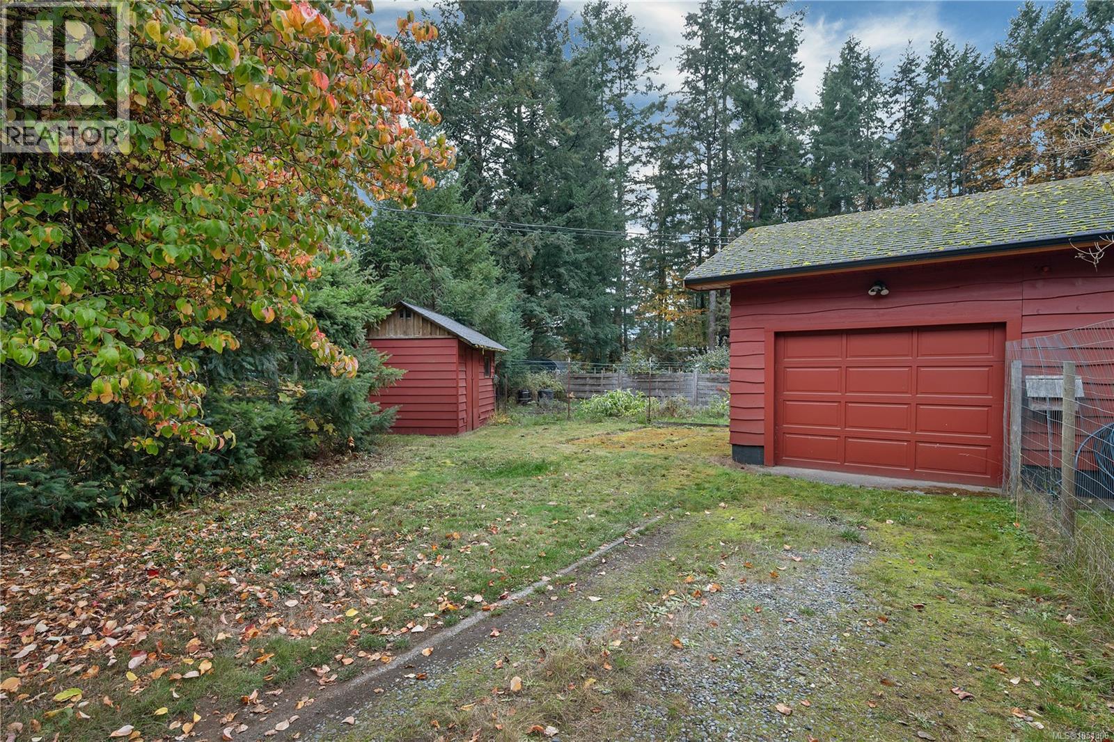 4485 Colwin Rd Property Photo 3