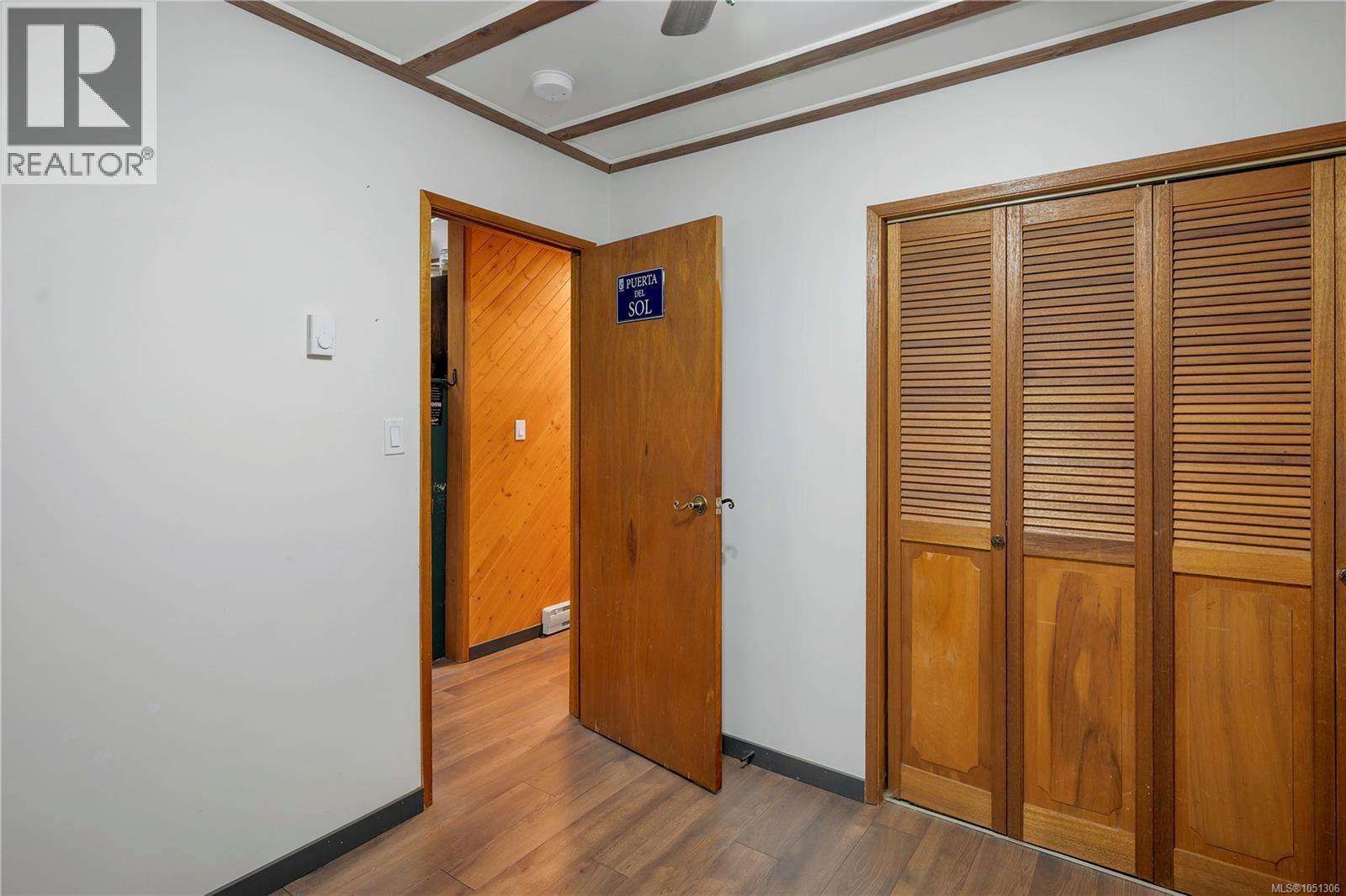 4485 Colwin Rd Property Photo 16