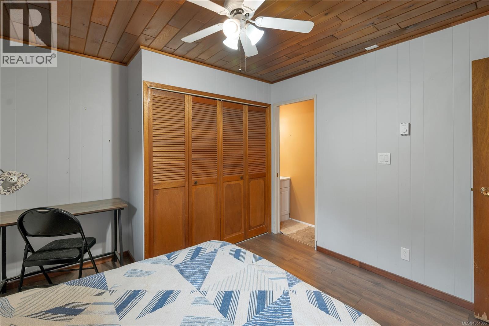 4485 Colwin Rd Property Photo 18