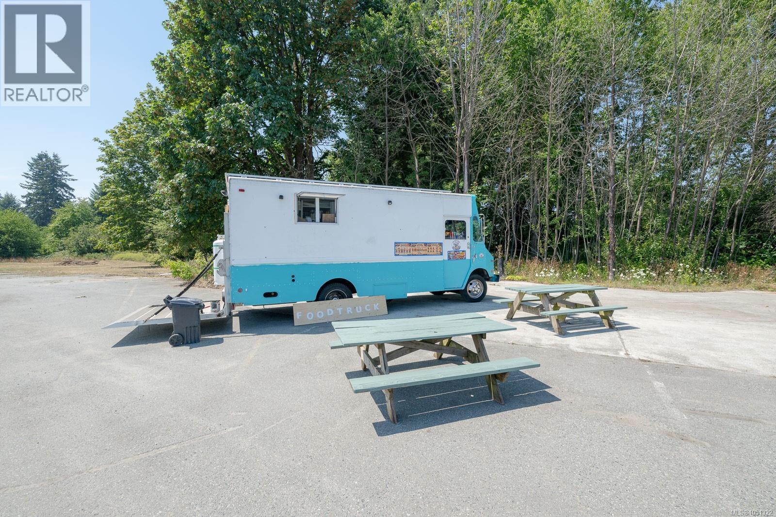 3251 Trans Canada Hwy Property Photo 13