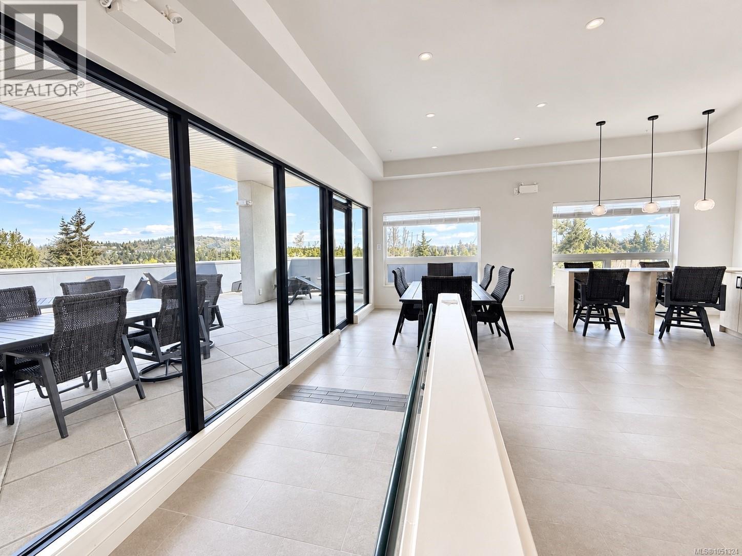 110 958 Pharoah Mews Property Photo 39